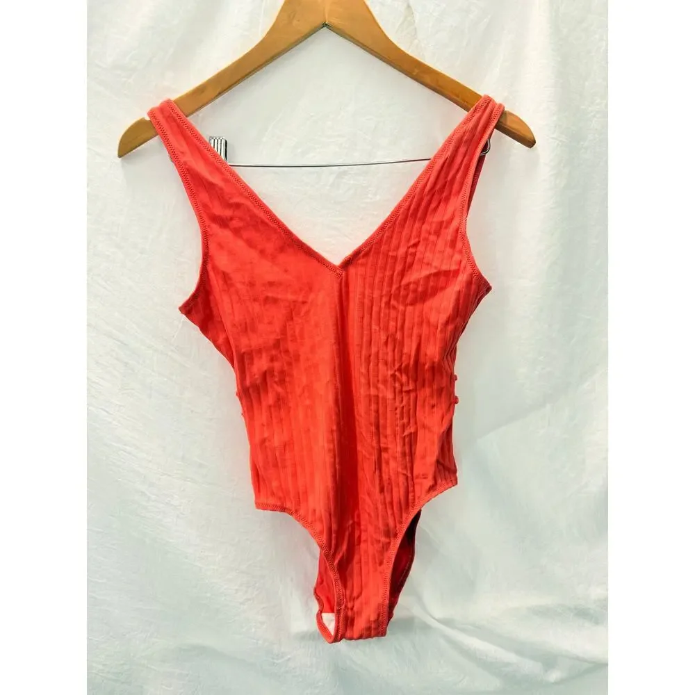 Solid and Striped Michelle One Piece‎ Swimsuit Swim Beach Pool Miami Small